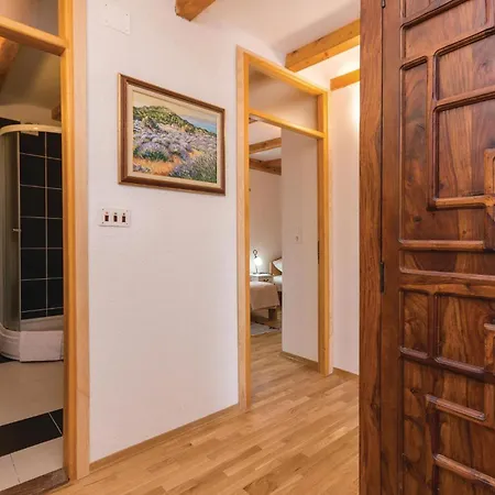 Lovely In Jagodnja Gornja With Wifi Casa vacanze *