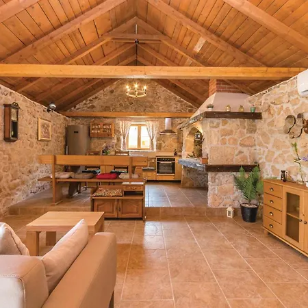 Two-bedroom In Jagodnja Gornja