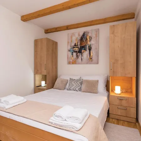 Dom wakacyjny Two-bedroom In Jagodnja Gornja Donja Jagodnja