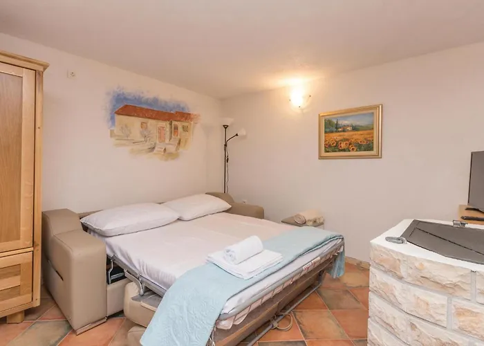 Nyaraló Two-bedroom In Jagodnja Gornja *