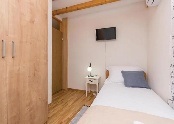 Nyaraló Two-bedroom In Jagodnja Gornja *