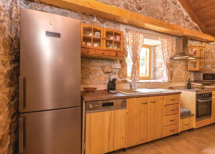 Nyaraló Two-bedroom In Jagodnja Gornja